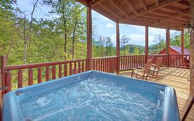 Knotty & Nice Holiday Home